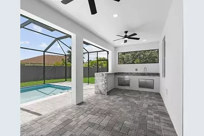 223 SW 22nd Ct, Cape Coral, FL 33991 - Photo 13