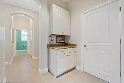 10600 Carena Cir, Fort Myers, FL 33913 - Photo 19