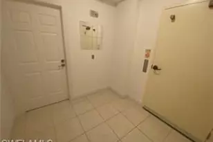 2743 First St, Fort Myers, FL 33916 - Photo 3
