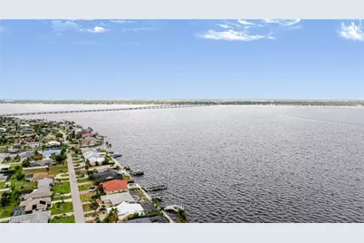 2285 SE 28th St, Cape Coral, FL 33904 - Photo 41