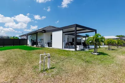 1007 NW 19th St, Cape Coral, FL 33993 - Photo 41