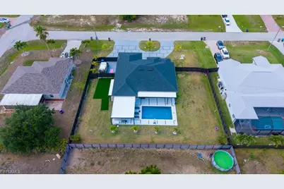 1007 NW 19th St, Cape Coral, FL 33993 - Photo 47