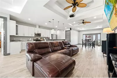 212 SW 20th St, Cape Coral, FL 33991 - Photo 11