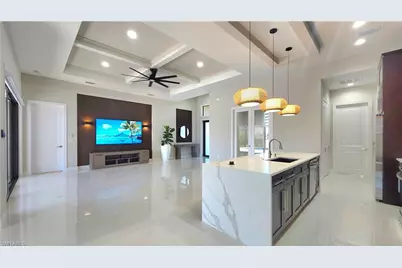 626 NW 36th Pl, Cape Coral, FL 33993 - Photo 7