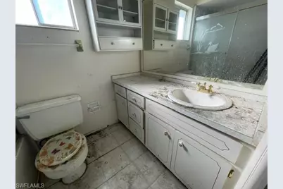8381 Antigua Ct, Fort Myers, FL 33907 - Photo 19