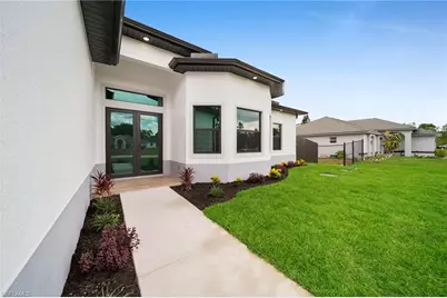 807 Dudley Ave S, Lehigh Acres, FL 33974 - Photo 5