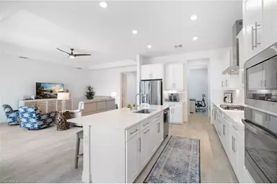 13682 Blue Bay Cir, Fort Myers, FL 33913 - Photo 11