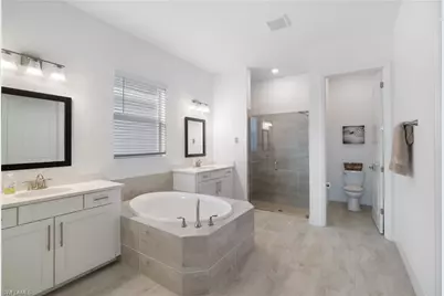 13682 Blue Bay Cir, Fort Myers, FL 33913 - Photo 17