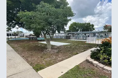 75 Hacienda Blvd, Fort Myers, FL 33905 - Photo 21