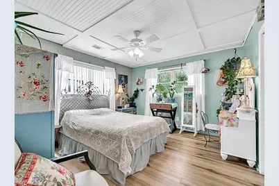 141 NW Rainbow Dr, Fort Walton Beach, FL 32548 - Photo 7