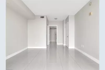 3000 Oasis Grand Blvd #2905, Fort Myers, FL 33916 - Photo 9