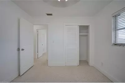 220 Punta Alta Ct, Lehigh Acres, FL 33936 - Photo 25