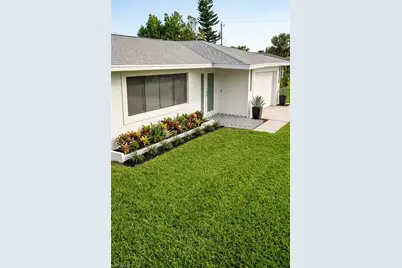 1212 SE 43rd Ter, Cape Coral, FL 33904 - Photo 1