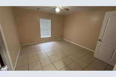 3902 23rd St SW, Lehigh Acres, FL 33976 - Photo 5