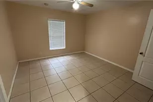 3902 23rd St SW, Lehigh Acres, FL 33976 - Photo 5