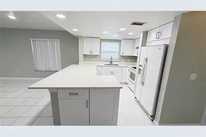 28 Cosmopolitan Dr #13, Lehigh Acres, FL 33936 - Photo 5