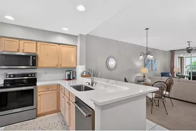9190 Southmont Cv #202, Fort Myers, FL 33908 - Photo 11