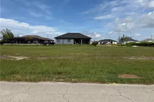 2023 NW 41st Pl, Cape Coral, FL 33993 - Photo 1