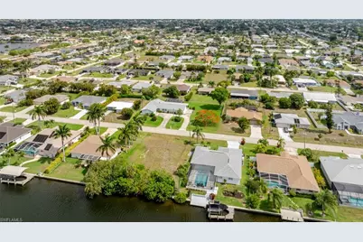 228 SW 47th St, Cape Coral, FL 33914 - Photo 5