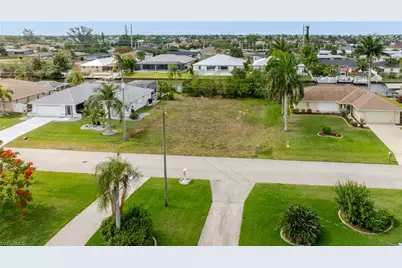228 SW 47th St, Cape Coral, FL 33914 - Photo 17