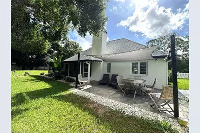 1090 Woods Dr, Labelle, FL 33935 - Photo 15