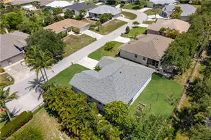 7930 Sandelwood Cir W, Fort Myers, FL 33908 - Photo 7