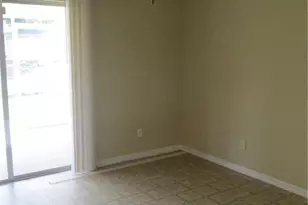 228 Ambury St, Fort Myers, FL 33913 - Photo 3