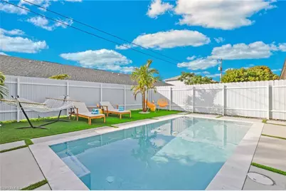 1700 SW Santa Barbara Pl, Cape Coral, FL 33991 - Photo 31