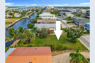 219 Primo Dr, Fort Myers Beach, FL 33931 - Photo 5