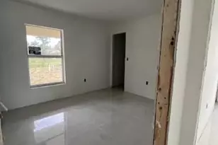 1138 Dutchess St E, Lehigh Acres, FL 33974 - Photo 5