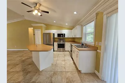 4621 30th St SW, Lehigh Acres, FL 33973 - Photo 11
