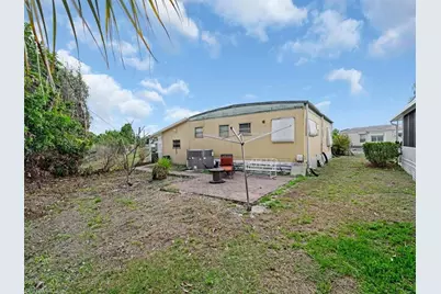 265 Fireball Ln, North Fort Myers, FL 33917 - Photo 7