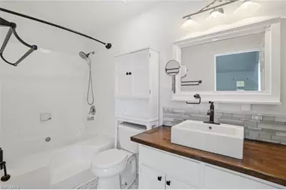 18 NW 26th Ter, Cape Coral, FL 33993 - Photo 19