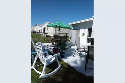 2809 Breezewood Dr, North Fort Myers, FL 33917 - Photo 11