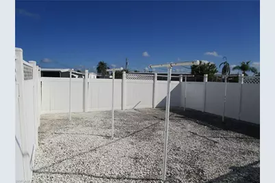 2809 Breezewood Dr, North Fort Myers, FL 33917 - Photo 45