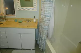 2809 Breezewood Dr, North Fort Myers, FL 33917 - Photo 27