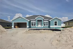 925 NW 8th Pl, Cape Coral, FL 33993 - Photo 1