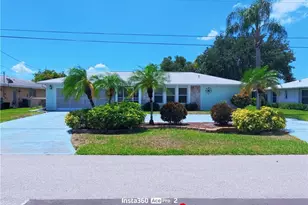 712 SE 32nd Terrace, Cape Coral, FL 33904 - Photo 1