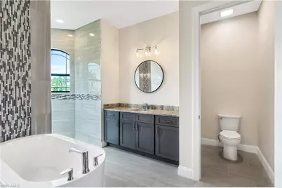 4403 SW 10th Ave, Cape Coral, FL 33914 - Photo 23