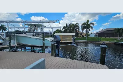1203 SE 23rd Ter, Cape Coral, FL 33990 - Photo 27