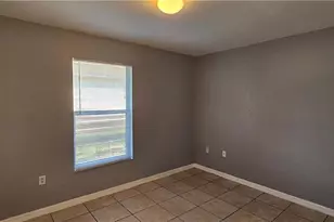 401 SE 24th Ave, Cape Coral, FL 33990 - Photo 17