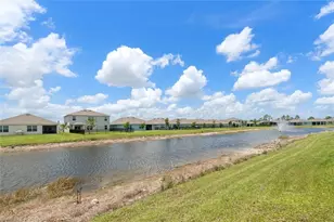 2849 Pillar Coral Ln, North Fort Myers, FL 33903 - Photo 33