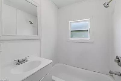 3318 Thomas St, Fort Myers, FL 33916 - Photo 15