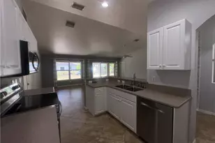 2905 20th St W, Lehigh Acres, FL 33971 - Photo 7
