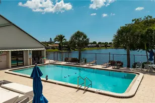 9708 Foxglove Cir, Fort Myers, FL 33919 - Photo 43