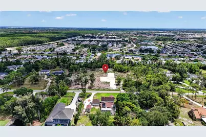 6814 Magnolia Ln, Fort Myers, FL 33966 - Photo 7