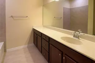 10302 Via Colomba Circle, Fort Myers, FL 33966 - Photo 9