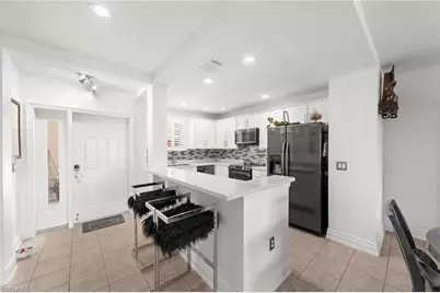 10013 Via Colomba Cir #103, Fort Myers, FL 33966 - Photo 9