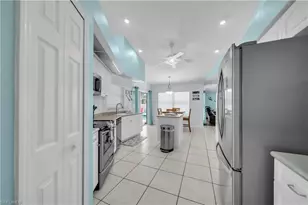 1722 SW 38th Terrace, Cape Coral, FL 33914 - Photo 23