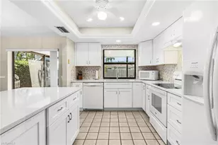 210 SW 43rd Ln, Cape Coral, FL 33914 - Photo 11